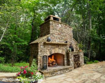Fireplace and pizza oven in White county